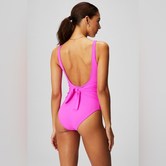 Fabletics One Piece Swimsuit Small - Picture 1 of 7
